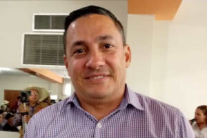 Adrián Azuaje ratificó apoyo a Maduro y denunció represalias contra alcalde Pedro Abreu