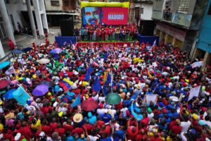 Alcaldes opositores que se unen al Psuv son unos valientes