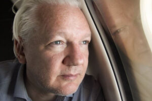 Assange se mantiene fuera del foco mediático más de una semana después de su liberación