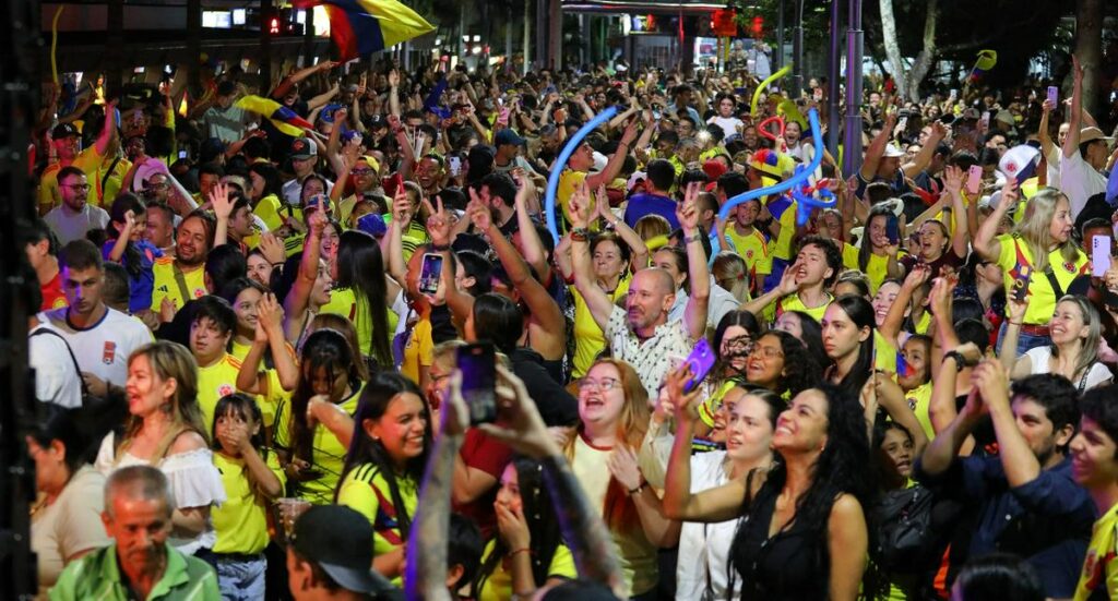 Banderazo de cientos de hinchas por la Selección Colombia en Miami: hay ilusión