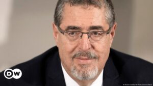 Bernardo Arévalo difunde declaración patrimonial a Guatemala – DW – 15/07/2024