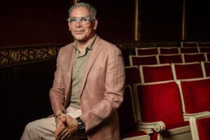 Boris Izaguirre no descartaría reunirse con Nicolás Maduro