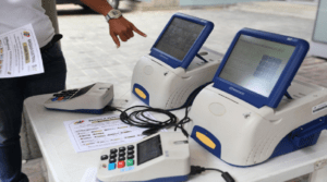 CNE realiza auditorías de software a máquinas de votación