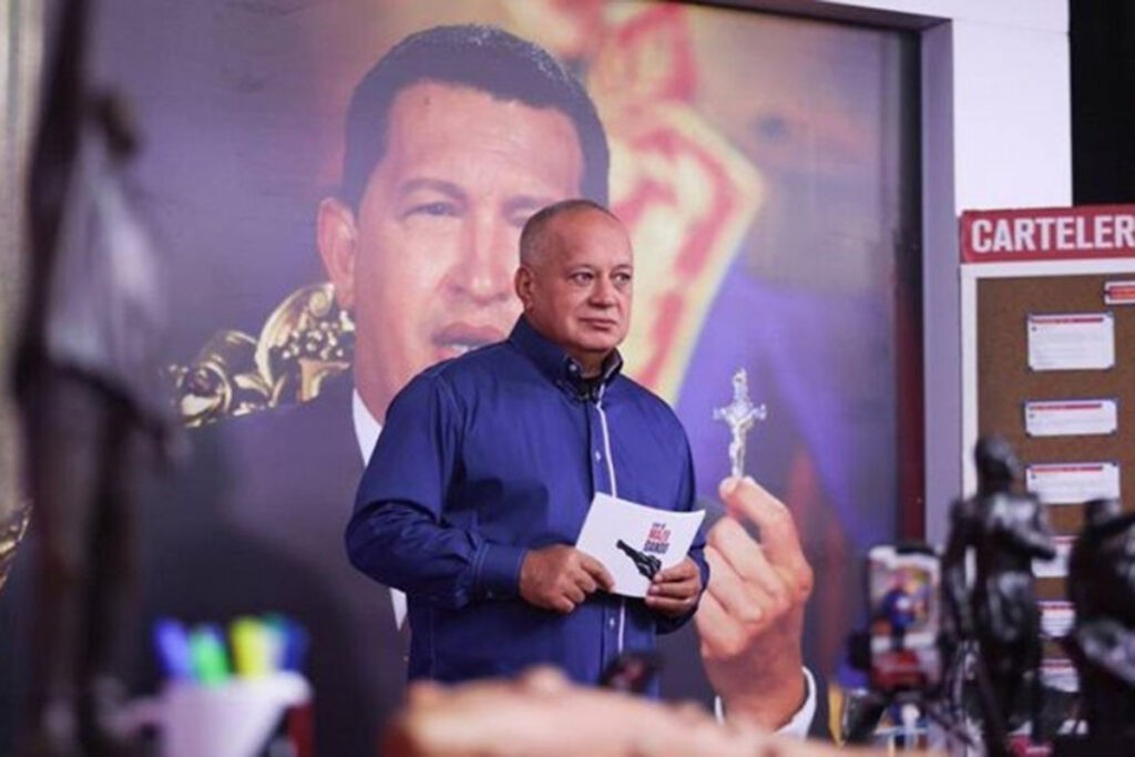 Cabello aseguró que un opositor tiene una "autodetención por expresiones de odio"