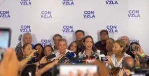 Candidatos opositores se manifiestan tras resultados electorales en Venezuela