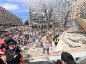 Caos, rabia y solidaridad en el hospital infantil de Kiev atacado por Rusia - AlbertoNews