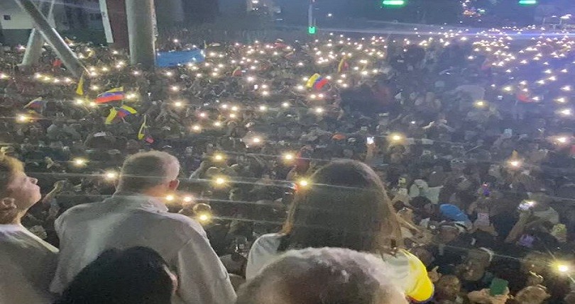 Caraqueños abarrotaron la avenida principal de Las Mercedes en cierre de campaña de Edmundo González