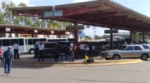 Casi 30 mil personas se han movilizado este mes desde el terminal de Coro