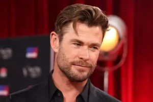 Chris Hemsworth dice que se identifica más con los personajes graciosos que con los héroes - AlbertoNews