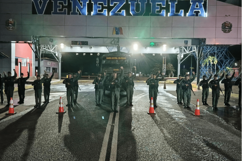 Cierran fronteras de Venezuela para prevenir amenazas durante las elecciones presidenciales