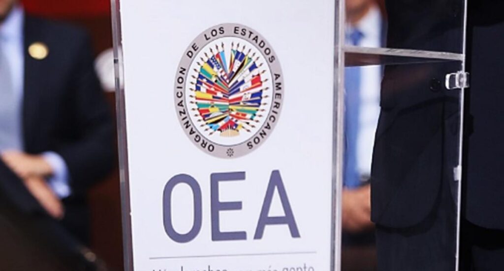 Colombia se abstuvo de votar hoy contra Venezuela en la OEA y frenó resolución
