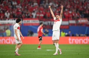 Demiral se impone a balón parado y mete a Turquía en cuartos de la Eurocopa