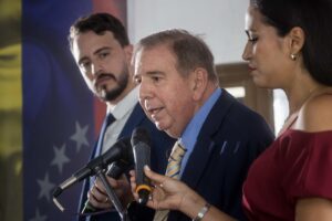 Edmundo González aseguró que los exiliados podrán regresar a Venezuela si gana las presidenciales: “Confiamos que el triunfo los traerá de vuelta”