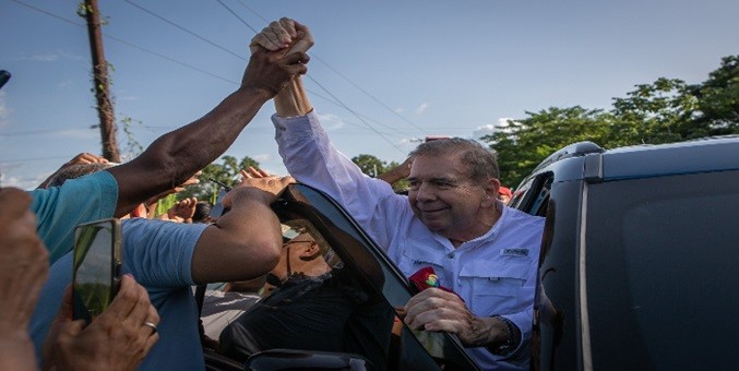 Edmundo González envía un mensaje de unidad a la FANB