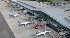 El Dorado y más aeropuertos de Colombia cancelaron remodelación de radioayudas