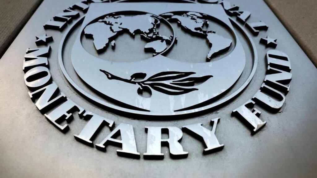 El FMI pide al gobierno esfuerzos adicionales ante el déficit fiscal