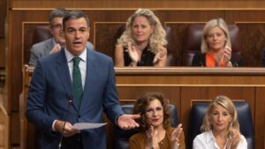 El Gobierno enfila los presupuestos con las comunidades autónomas, los ayuntamientos, el cuadro macro y el 'techo de gasto'
