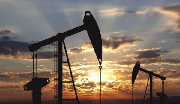 El precio del petróleo se recupera con la caída de las reservas en EEUU