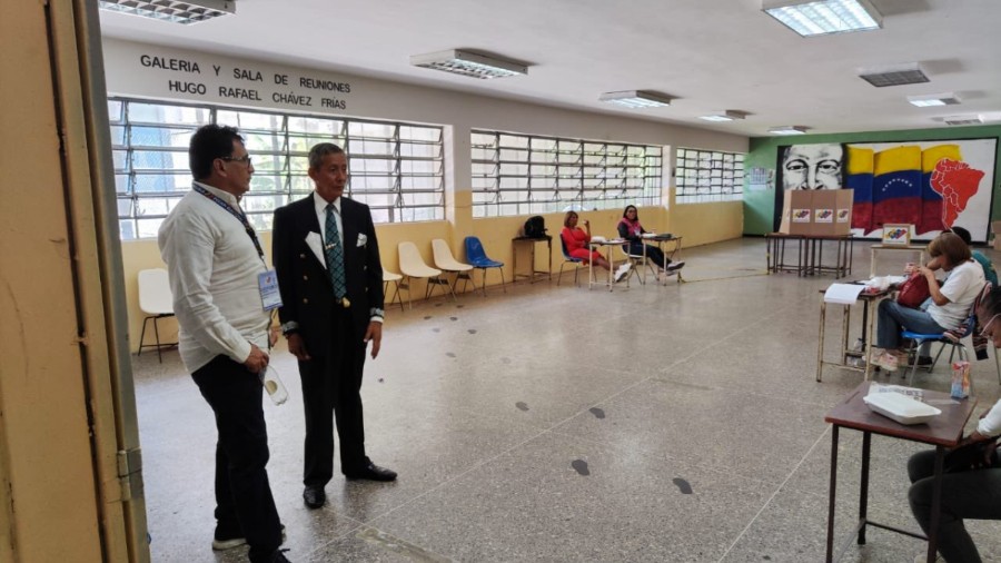 Embajador de Colombia en Venezuela se mostró “complacido” con proceso electoral