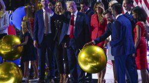 Emotivo discurso de Donald Trump para aceptar su nominación como candidato y tras el atentado en su contra
