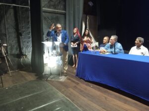 Enrique Márquez increpa a Maduro: «Nicolás no te vistas que no vas»