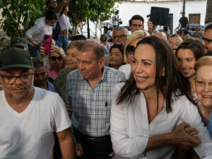 “Es hora de que Venezuela consiga la reconciliación", González Urrutia y Machado desde acto de oración en Chacao