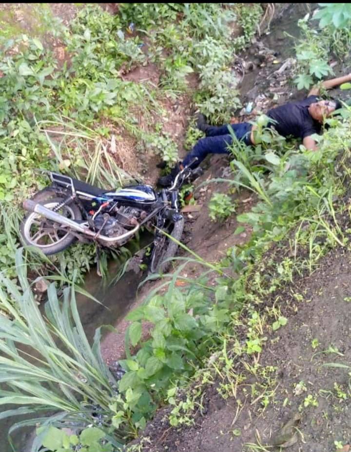 Estudiante de la UNES murió tras caer con su moto en una Canal por la Sorpresa