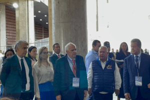 Expresidentes Fernández y Samper piden al CNE publicar totalidad de actas de escrutinio
