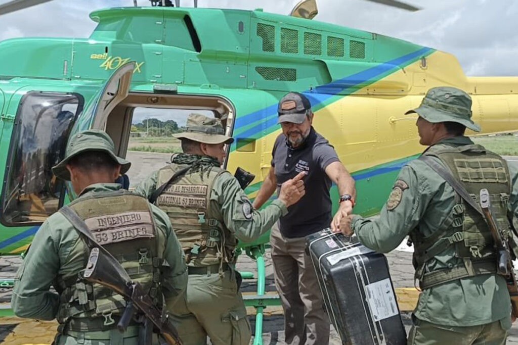 FANB inició despliegue de material electoral a lugares inhóspitos de Venezuela