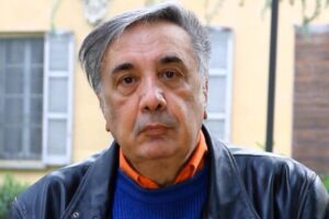 Falleció el periodista y locutor Carlos Omobono