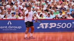 Fils le ganó la pelea por el título a Zverev