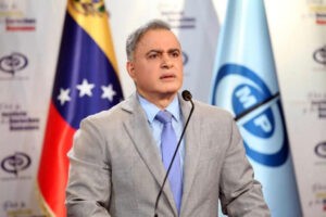 Fiscal advierte sobre pretensiones de suplantar al CNE