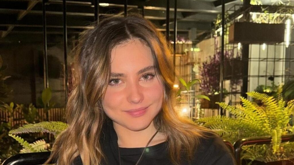 Francisca Estévez, de 'La primera vez', pone en venta su ropa y cosas de su casa: conozca precios y productos