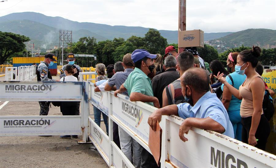 Frontera colombo-venezolana en Táchira permanecerá abierta este 28J - AlbertoNews