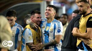 Funcionario argentino pide que Messi se disculpe por cantos – DW – 17/07/2024
