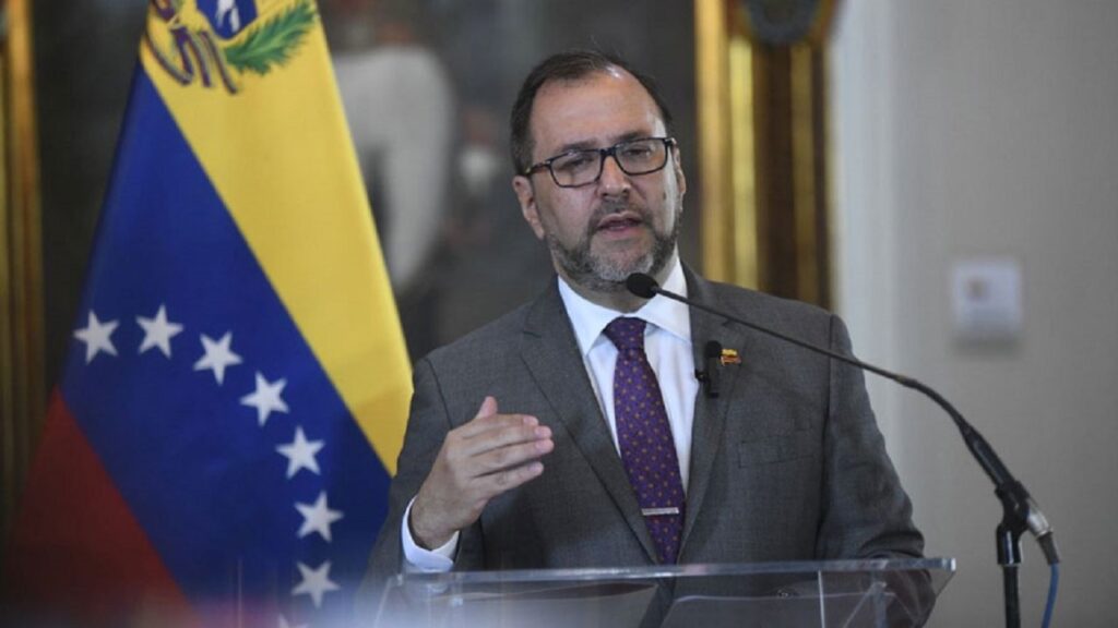 Gil instó a Brian Nichols a contemplar con respeto las elecciones del #28Jul