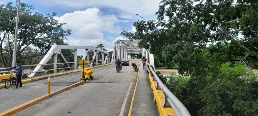 Guasdualito retoma actividad comercial y de transporte con normalidad