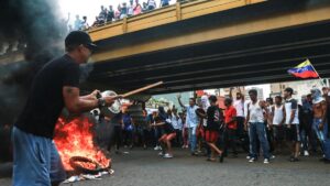 Hubo 11 muertes y 177 arrestos en las protestas del lunes en Venezuela: ONG