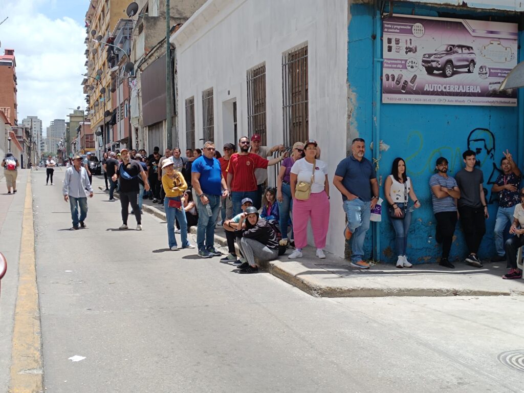 Iglesia pide democracia y paz en medio de las presidenciales