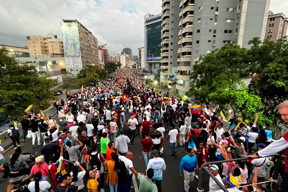 Inicia la campaña electoral en Venezuela