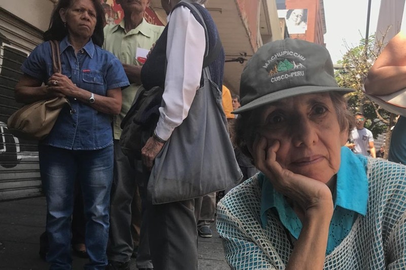 Inicia pago del bono “contra la guerra económica” a pensionados a través del Sistema Patria