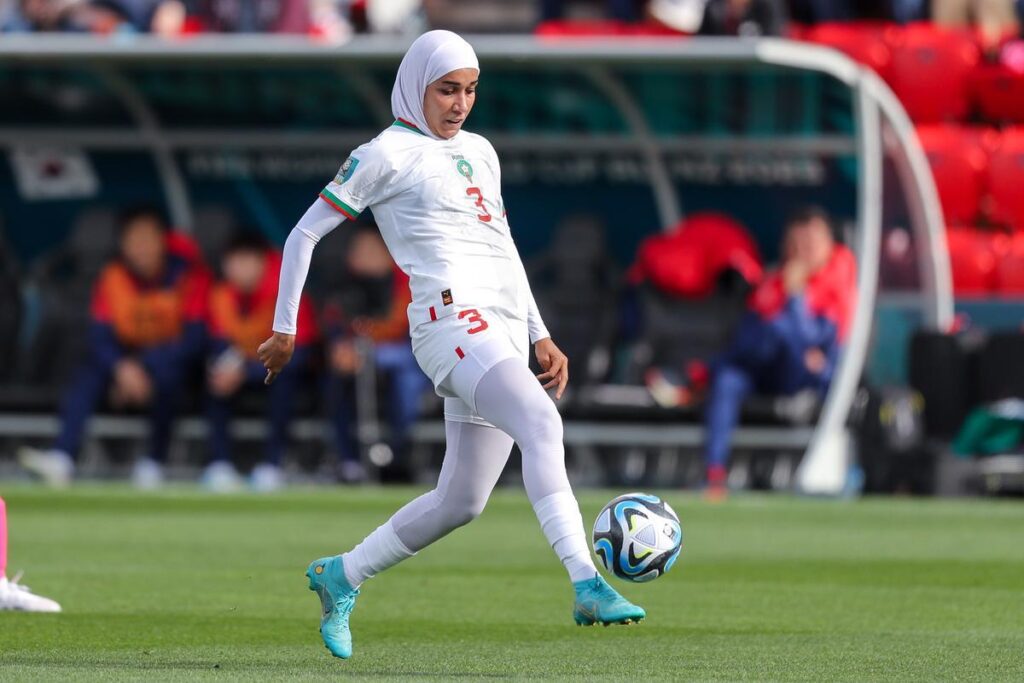 Una jugadora de la selección de Marruecos durante el mundial femenino de fútbol en Adelaide (Australia), 30/07/2023.- Nouhaila Benzina of Morocco during the FIFA Women's World Cup 2023 soccer match between Korea and Morocco at Hindmarsh Stadium in Adelaide, Australia, 30 July 2023.