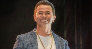 Jhonny Rivera contó por qué ya no recibe en su casa a fans para ayudarlos