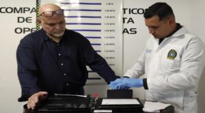 Justicia de Colombia libera al exjefe paramilitar Salvatore Mancuso