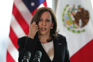 Kamala Harris, una pionera frente al último techo de cristal - AlbertoNews
