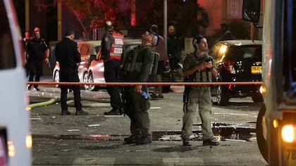 La Policía de Israel confirmó que se registró una fuerte explosión en un edificio de Tel Aviv: 7 heridos - AlbertoNews