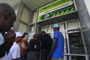 La brecha digital de Cuba perjudica más a los grupos vulnerables
