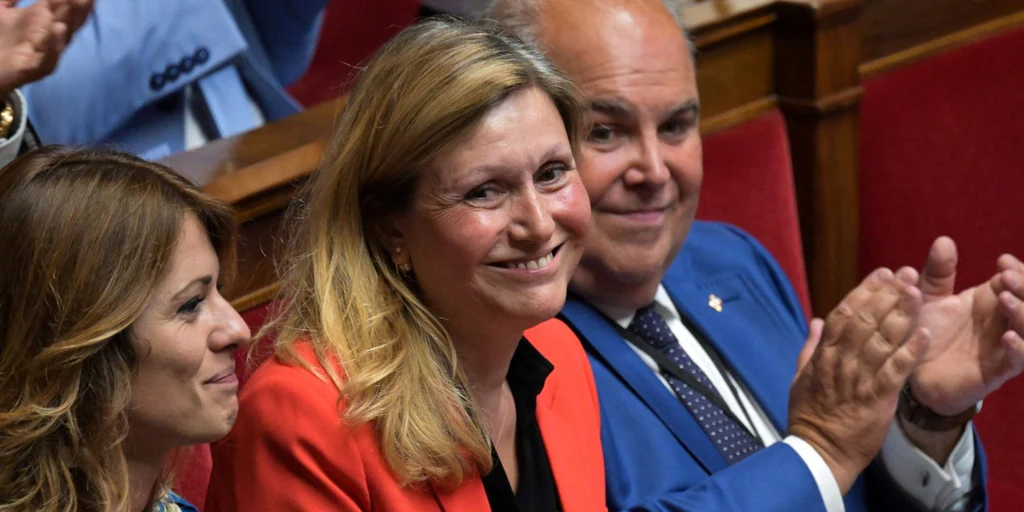 La candidata de Macron consigue la presidencia de la Asamblea Nacional, pero Francia sigue sin gobierno