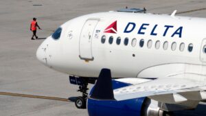 La demanda de transporte aéreo se está "normalizando" tras el auge pospandemia, según ejecutivos