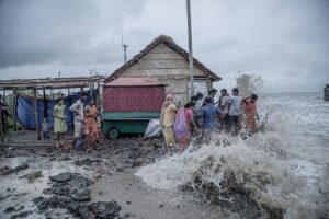 La gente del océano en India afronta ciclones, inundaciones e injusticia climática